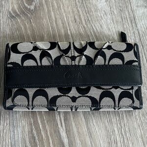 Coach Black and Ivory Signature Fold Wallet
